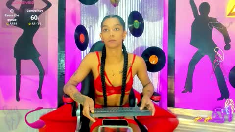 Nicky  Please help me with your thumbs up its importan online show from 10-18-25, 07:25