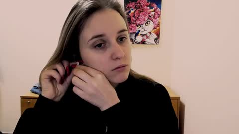 Snapshot of _nicole_new chatting on 01-17-25, 11:49 Nica online show from 01-17-25, 11:49