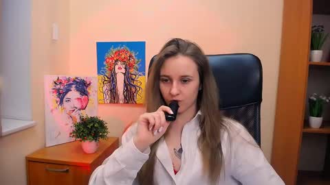 Snapshot of _nicole_new chatting on 02-17-25, 12:48 Nica online show from 02-17-25, 12:48