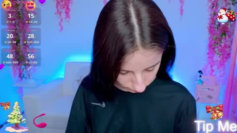 Nika online show from 12-30-24, 07:59