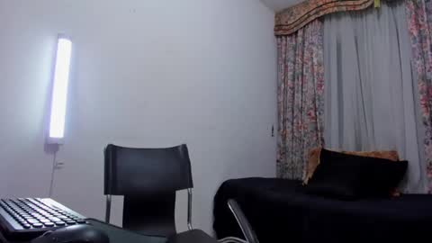 Niki online show from 02-13-25, 04:22
