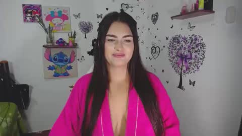 Snapshot of _ninahot chatting on 10-24-25, 10:39 Nina online show from 10-24-25, 10:39