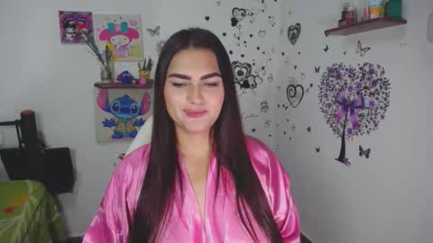 Snapshot of _ninahot chatting on 10-29-25, 11:34 Nina online show from 10-29-25, 11:34