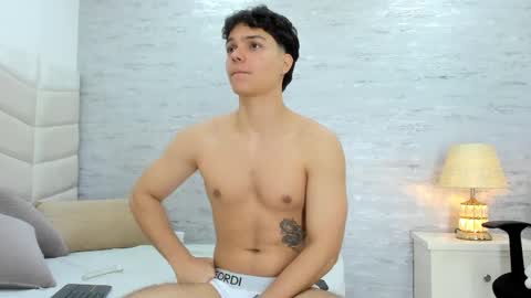 Snapshot of _noah_heyden chatting on 02-07-25, 06:45 Noah Heyden online show from 02-07-25, 06:45