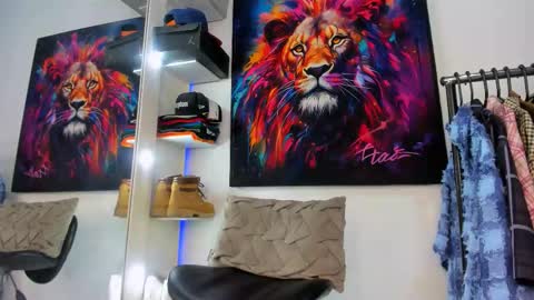 Kevin  online show from 10-14-25, 09:15