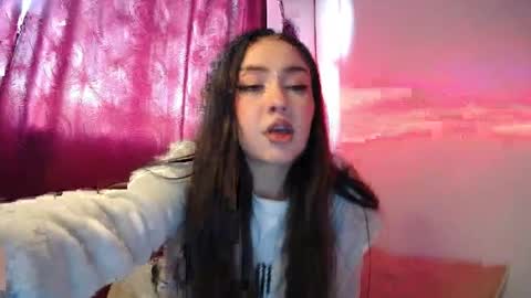 Paris online show from 04-02-26, 10:07