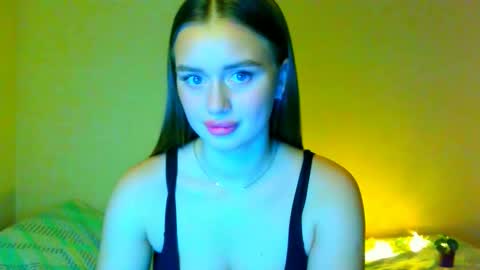 Snapshot of _peony_amazing1jess chatting on 12-22-25, 01:19 Jasminefeelings online show from 12-22-25, 01:19