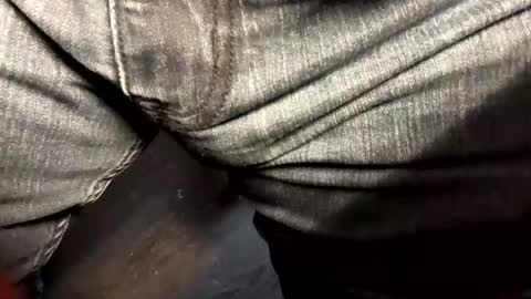 Snapshot of _peterson_ chatting on 01-02-25, 02:02 _peterson_ online show from 01-02-25, 02:02