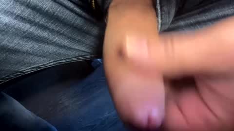 Snapshot of _peterson_ chatting on 02-18-25, 03:21 _peterson_ online show from 02-18-25, 03:21