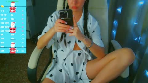 Ilona online show from 12-30-24, 03:36