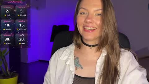 Snapshot of _private_person_ chatting on 02-03-25, 05:14 HADLY today day-off see u online 0112 online show from 02-03-25, 05:14