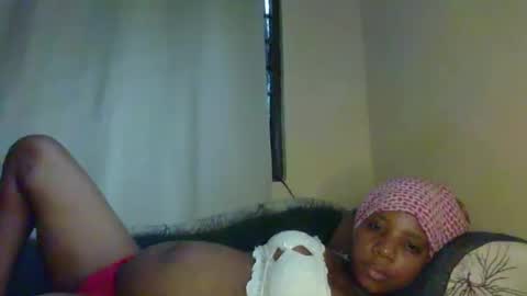 queen online show from 03-12-26, 08:20