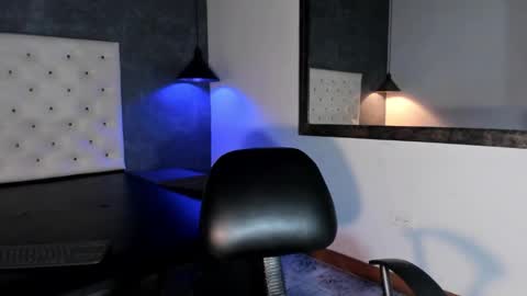 wav online show from 12-19-25, 07:59