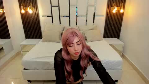 Rebeca online show from 09-19-25, 10:10