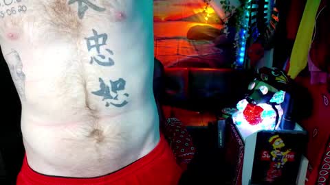 REDxxx online show from 09-17-25, 02:35