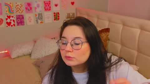 LISSAPVT IS OPEN online show from 02-09-25, 03:32
