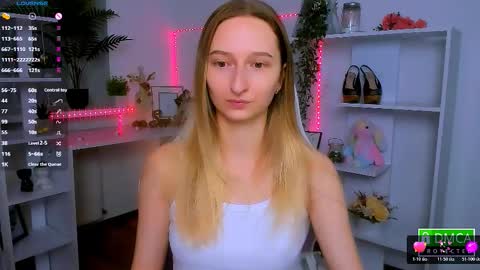 I am Rina online show from 11-18-25, 06:29