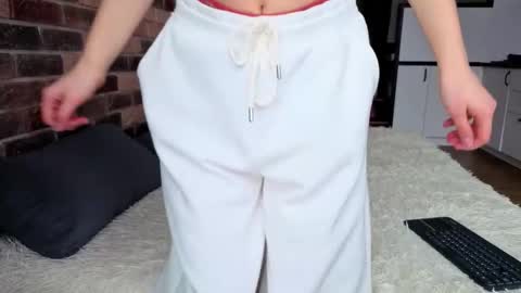 Snapshot of _ruby_kim chatting on 02-16-26, 09:27 Ruby online show from 02-16-26, 09:27