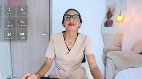 SAMARA SMITH  online show from 10-08-25, 07:44