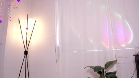 Sandyy online show from 10-19-25, 10:43