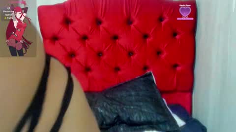 Snapshot of _scarlet_vega_ chatting on 12-18-25, 12:22 scarlet vega online show from 12-18-25, 12:22