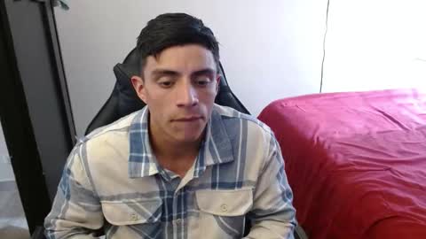 Snapshot of _schnnneider_ chatting on 10-16-25, 08:10 SCHNEIDER online show from 10-16-25, 08:10