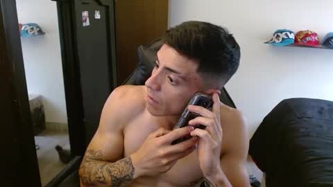 SCHNEIDER online show from 12-22-25, 03:42