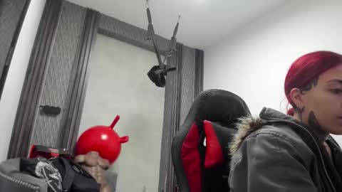 Selene online show from 02-17-26, 12:51