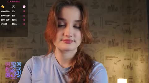 Amelie online show from 10-22-25, 03:23