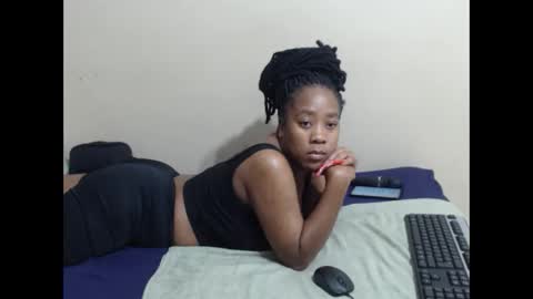 _sexylipss online show from 12-21-25, 11:12