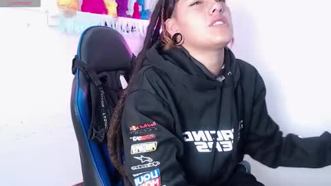 _sharlotte777 online show from 11-26-25, 02:29