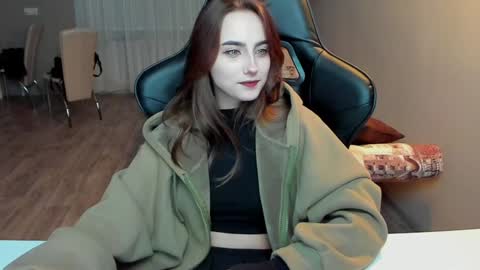 _silverdream online show from 02-04-25, 05:23