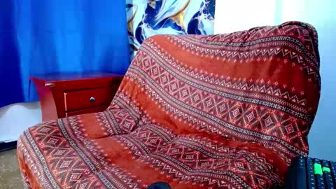 _skyleer_ online show from 11-30-25, 12:03