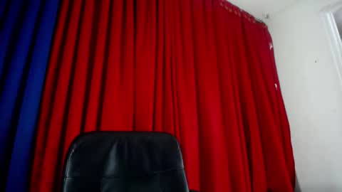 _skyleer_ online show from 01-08-26, 01:08