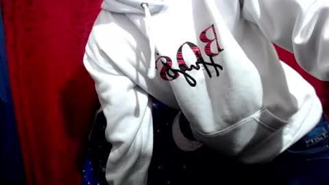 _skyleer_ online show from 01-09-26, 11:39