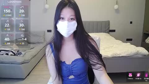 Snapshot of _smileflower_ chatting on 12-09-24, 05:18 winni online show from 12-09-24, 05:18