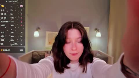 Sofi  Follow me  online show from 03-09-25, 10:08