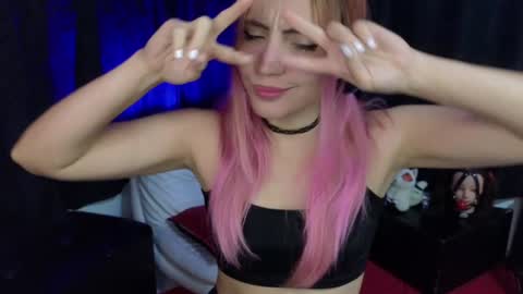 Sofia online show from 01-19-25, 03:18