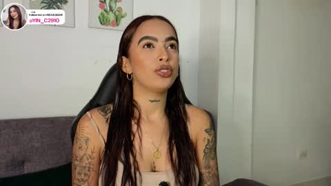 Snapshot of _sophiebrown__ chatting on 11-09-25, 02:32 Andrea The Next Stream Wednesday online show from 11-09-25, 02:32