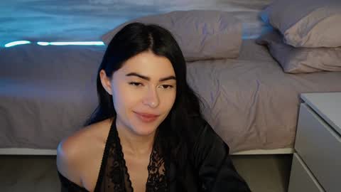 Sophy online show from 01-14-25, 02:08