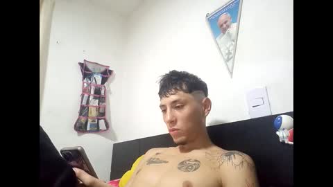 Alejandro Pinzon online show from 01-26-25, 02:03