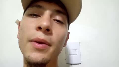 Alejandro Pinzon online show from 02-07-25, 09:26