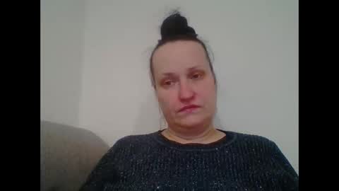 Melisa online show from 12-16-24, 07:00