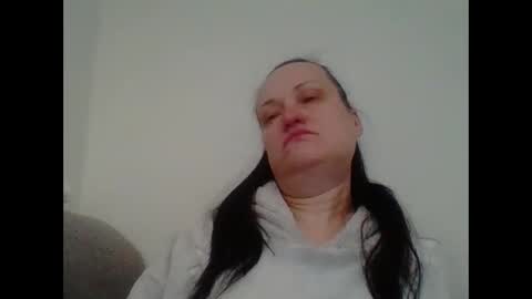Melisa online show from 12-21-24, 03:47