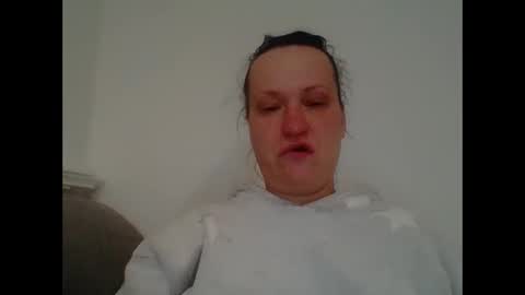 Melisa online show from 12-24-24, 03:27
