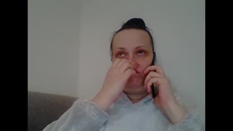 Melisa online show from 12-24-24, 07:22