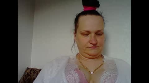 Melisa online show from 02-27-25, 01:07