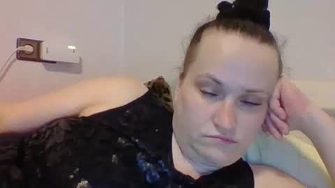 Melisa online show from 03-11-25, 10:20