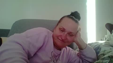 Melisa online show from 10-08-25, 01:53