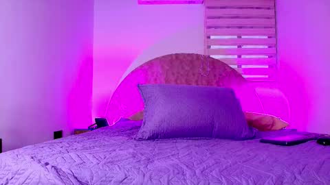 susy online show from 11-22-25, 12:04